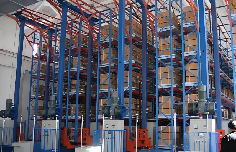 一機(jī)多庫制冷系統(tǒng)：一臺壓縮機(jī)滿足多元庫溫需求